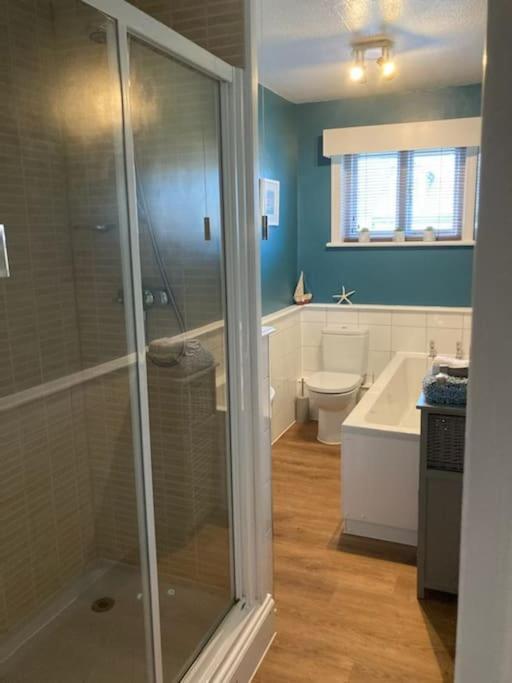 Rockferry 3 Bed Central Apartment + Parking Permit Дартмаут Экстерьер фото